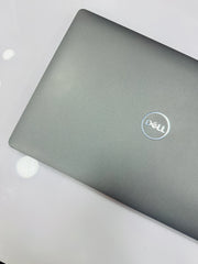 Dell latitude 5510 Intel Core i5-10th Generation 
16GB Ram DDR4
256GB NVME SSD
Intel UHD Graphics
Baklit Keyboard
Windows 10 Pro
HD Camera
15.6